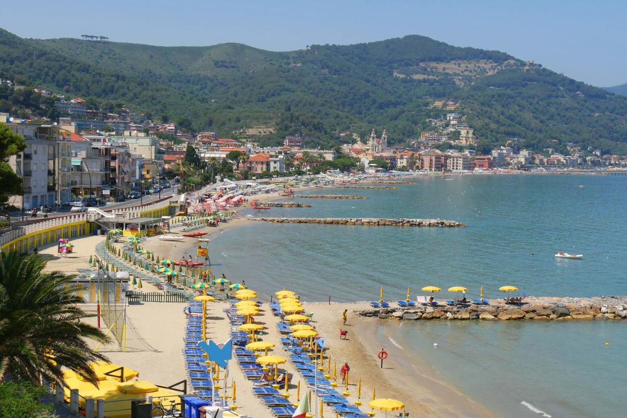 Beachy Vibes- 900M From The Beach - Happy Rentals Marina dʼMarina dʼAndora Zewnętrze zdjęcie