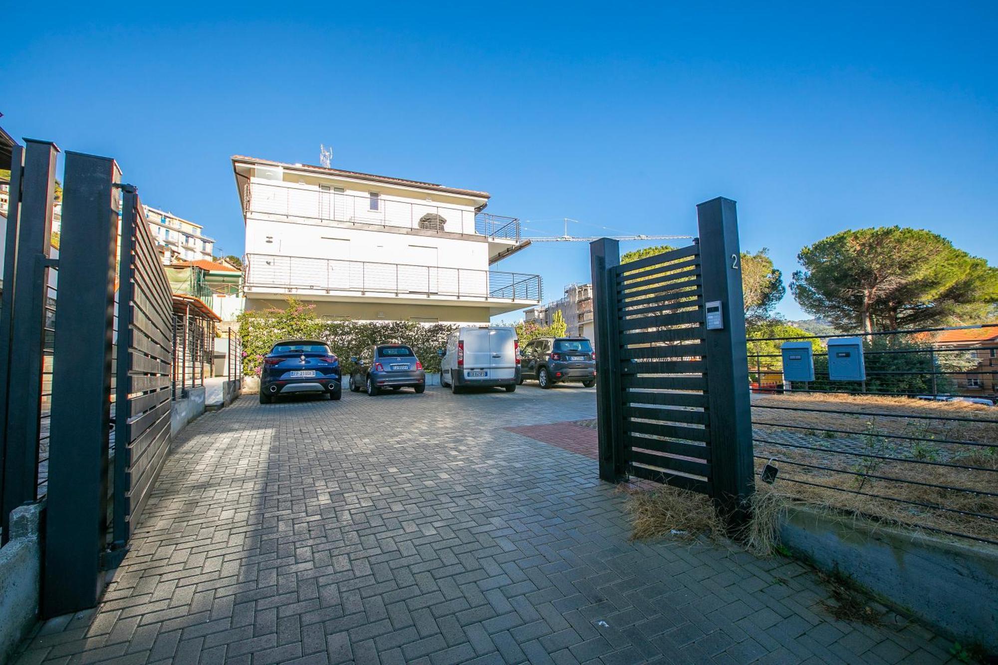 Beachy Vibes- 900M From The Beach - Happy Rentals Marina dʼMarina dʼAndora Zewnętrze zdjęcie